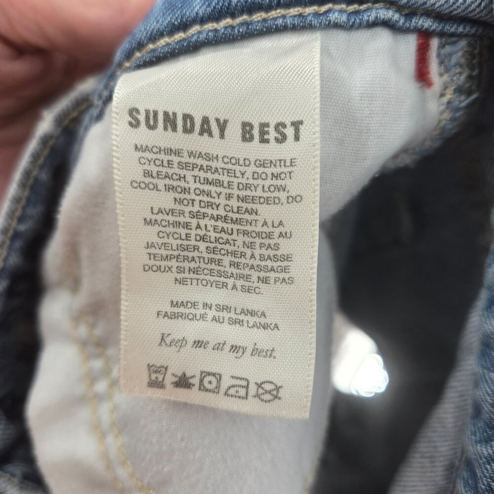 Aritizia Sunday Best Light Blue Raw Hem Jean Shorts Size 26 - Picture 4 of 8